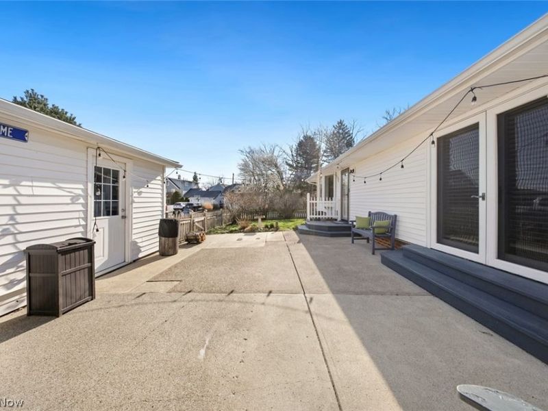 23904 Lake Road, Bay Village, OH 44140 Photo 38