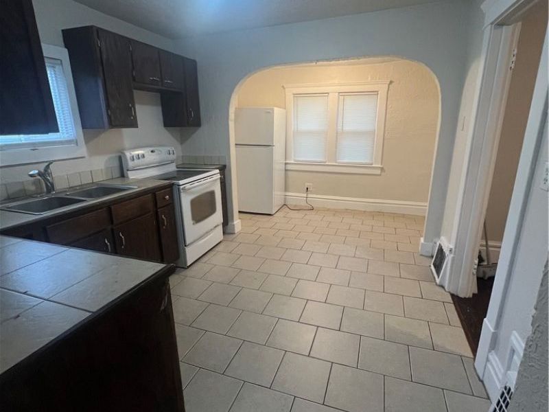 716 Grace Avenue, Akron, OH 44320 Photo 6