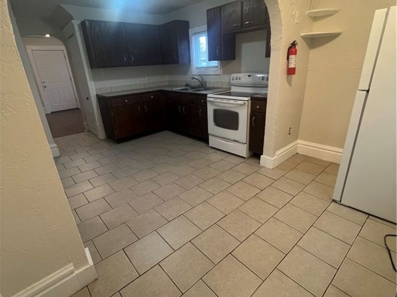 716 Grace Avenue, Akron, OH 44320 Photo 7