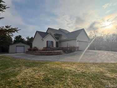 7211 Hewitt Road, Grant Twp, MI 48032