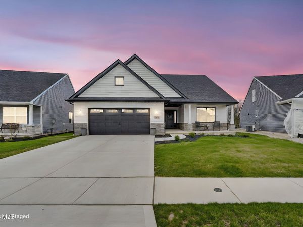 3464 Moonlit Pass, Monclova, OH 43542