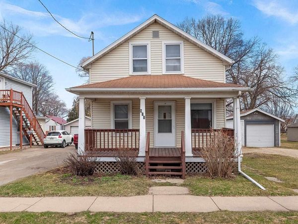 811 HARVEY STREET, Green Bay, WI 54302