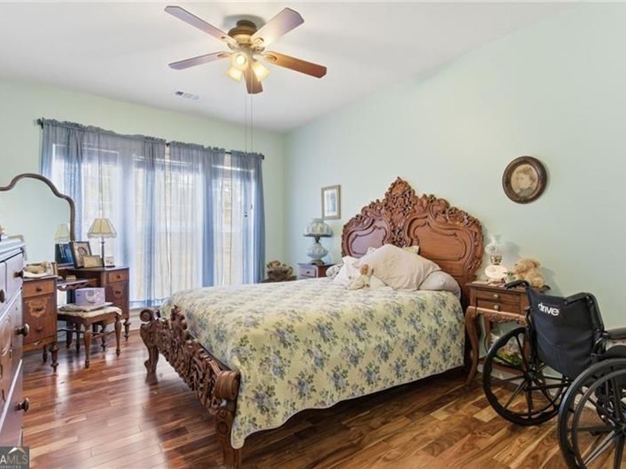 Property Image 16