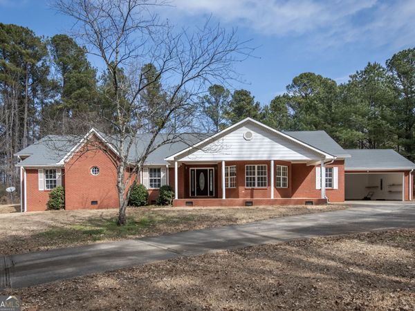 2165 Bakers Bridge Road, Douglasville, GA 30134