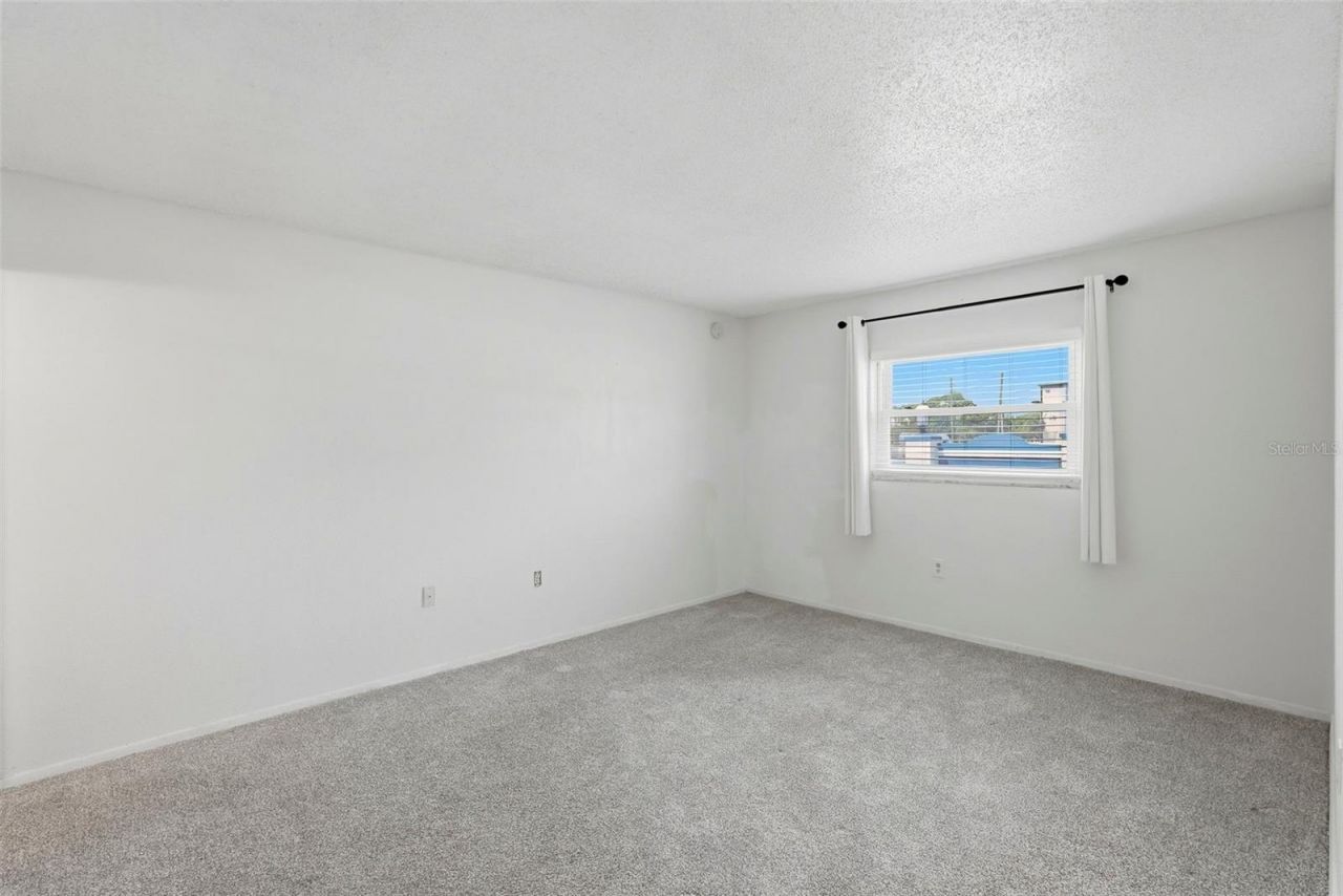 350 79th Avenue N, Unit 122, Saint Petersburg, FL 33702 Photo