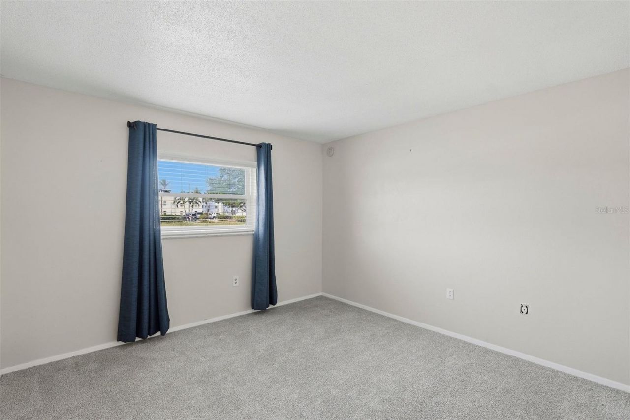 350 79th Avenue N, Unit 122, Saint Petersburg, FL 33702 Photo