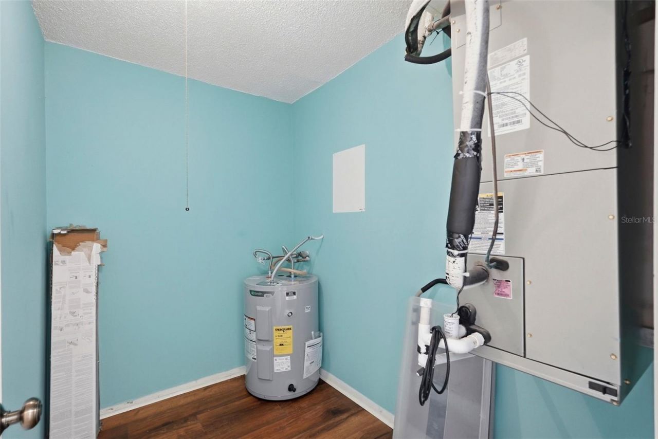350 79th Avenue N, Unit 122, Saint Petersburg, FL 33702 Photo