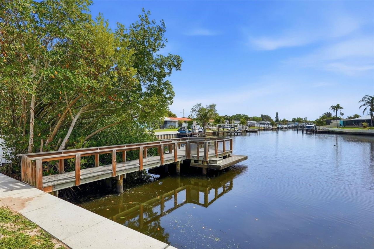 350 79th Avenue N, Unit 122, Saint Petersburg, FL 33702 Photo