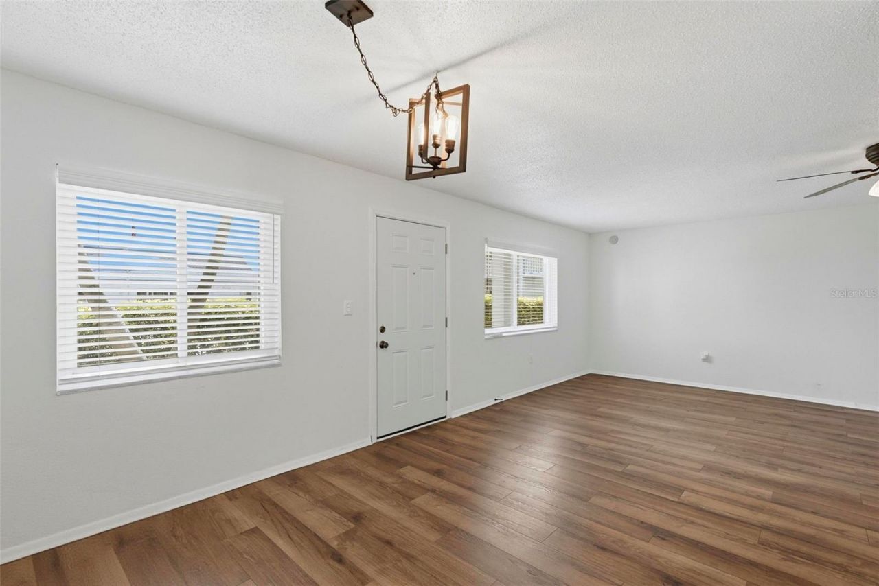350 79th Avenue N, Unit 122, Saint Petersburg, FL 33702 Photo