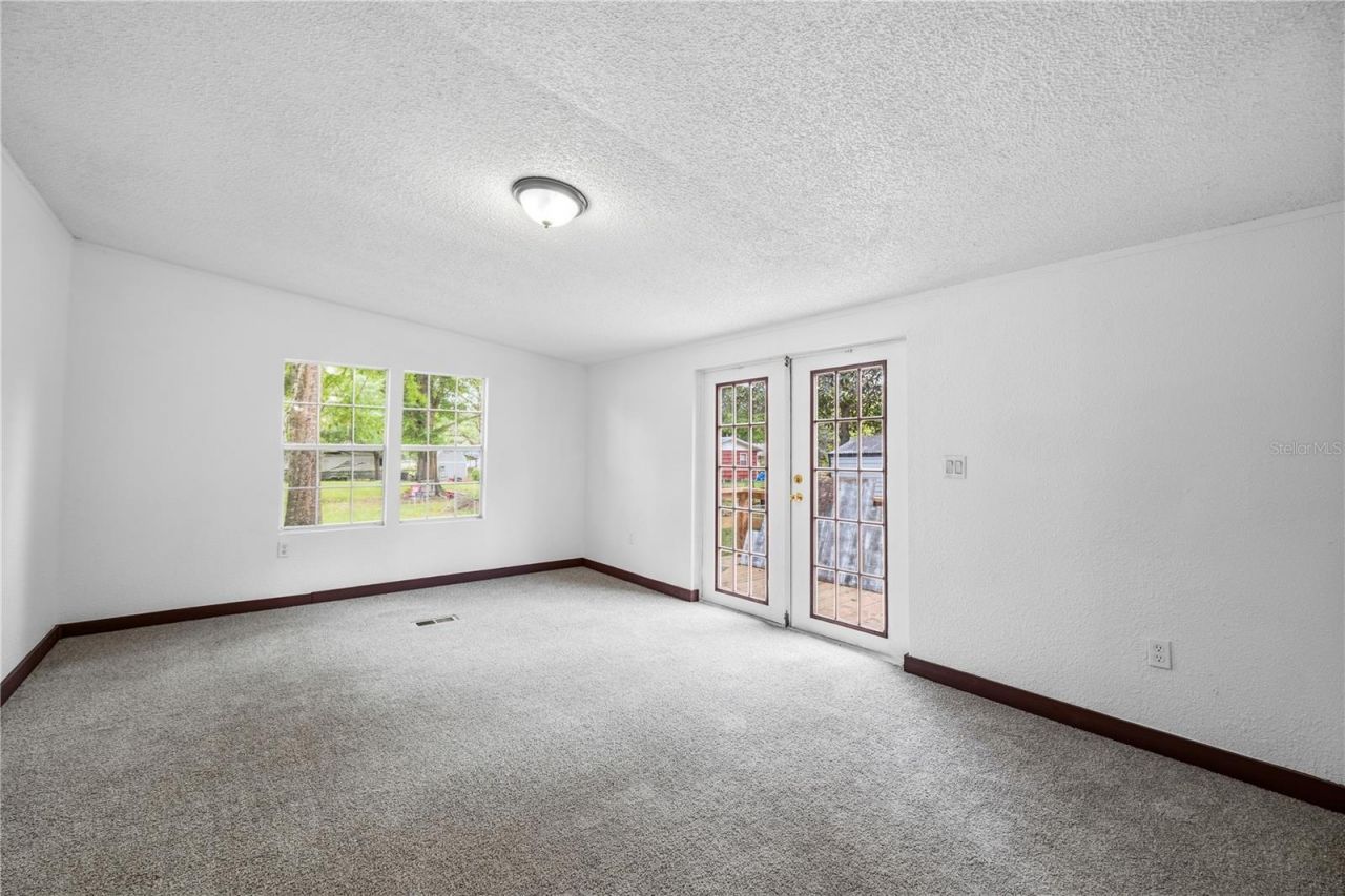 4318 Deerfield Circle W, Macclenny, FL 32063 Photo
