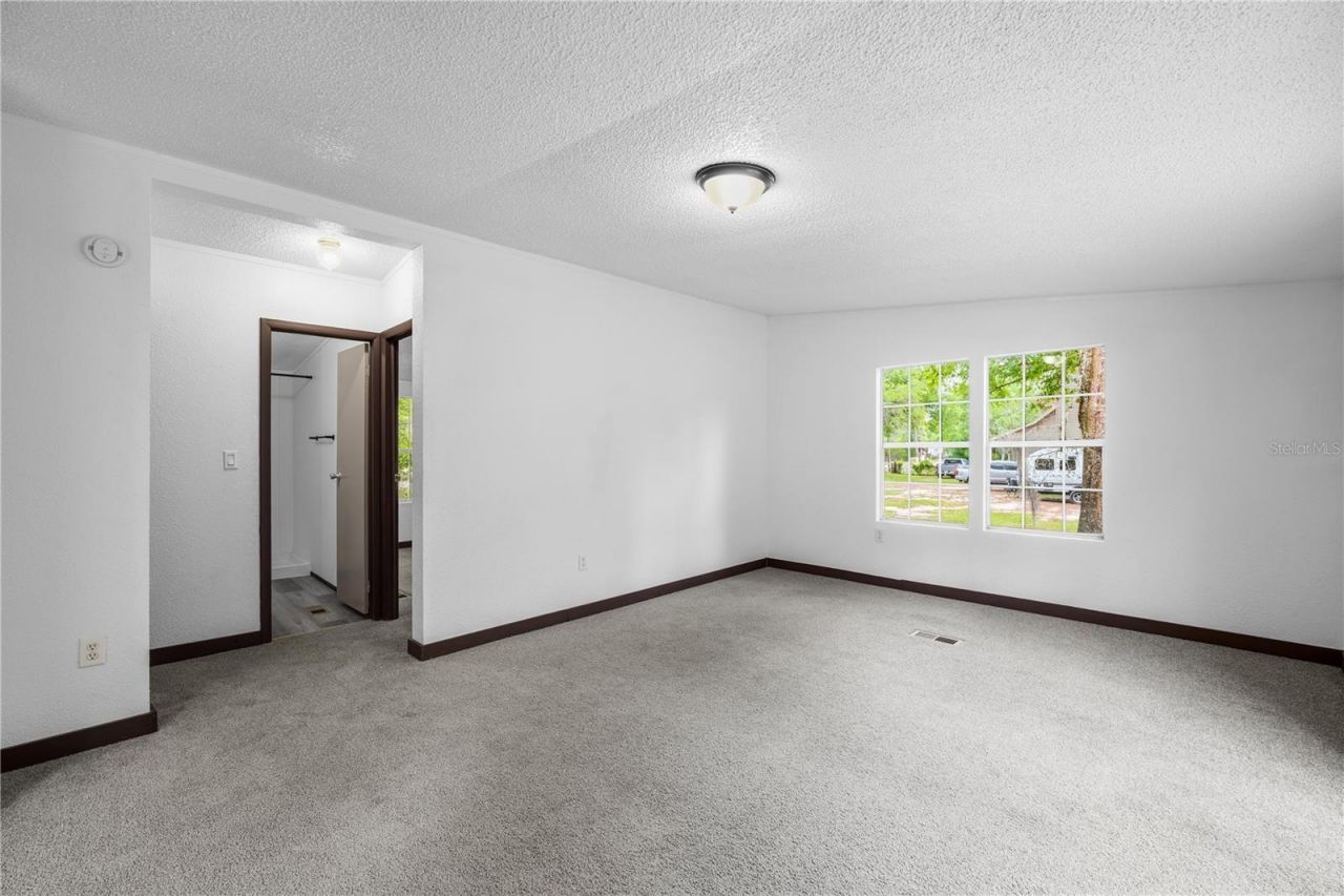 4318 Deerfield Circle W, Macclenny, FL 32063 Photo