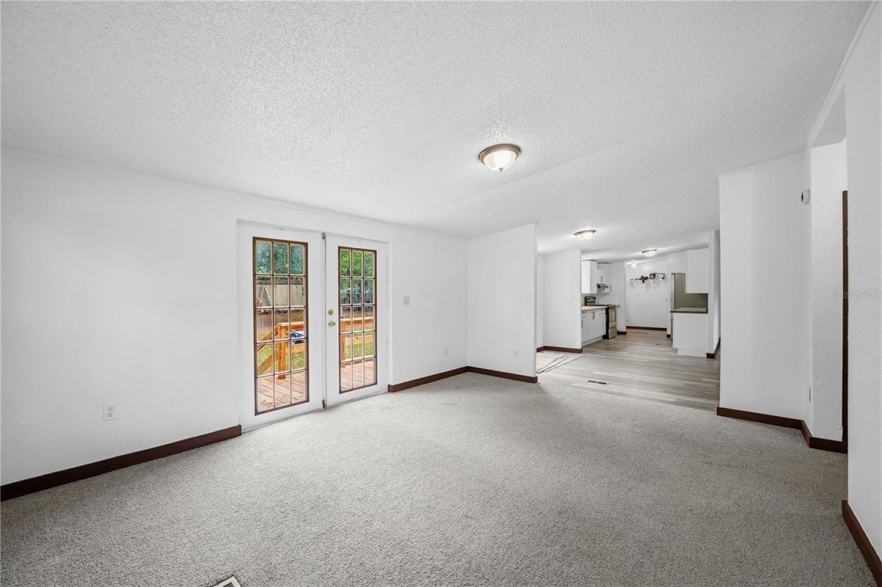 4318 Deerfield Circle W, Macclenny, FL 32063 Photo