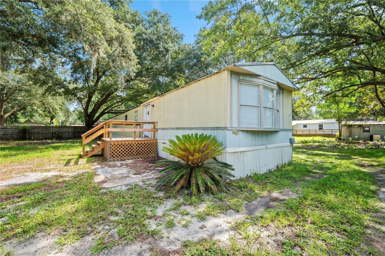 4318 Deerfield Circle W, Macclenny, FL 32063 Photo