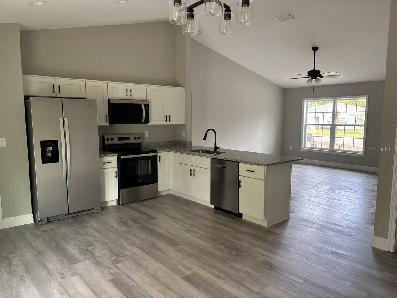 9870 N Lathyrus Terrace , Dunnellon, FL 34433 Photo