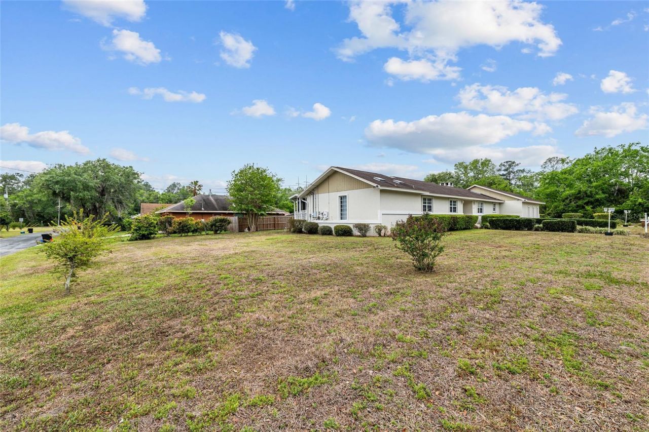 1135 SE 12th Avenue , Gainesville, FL 32641 Photo