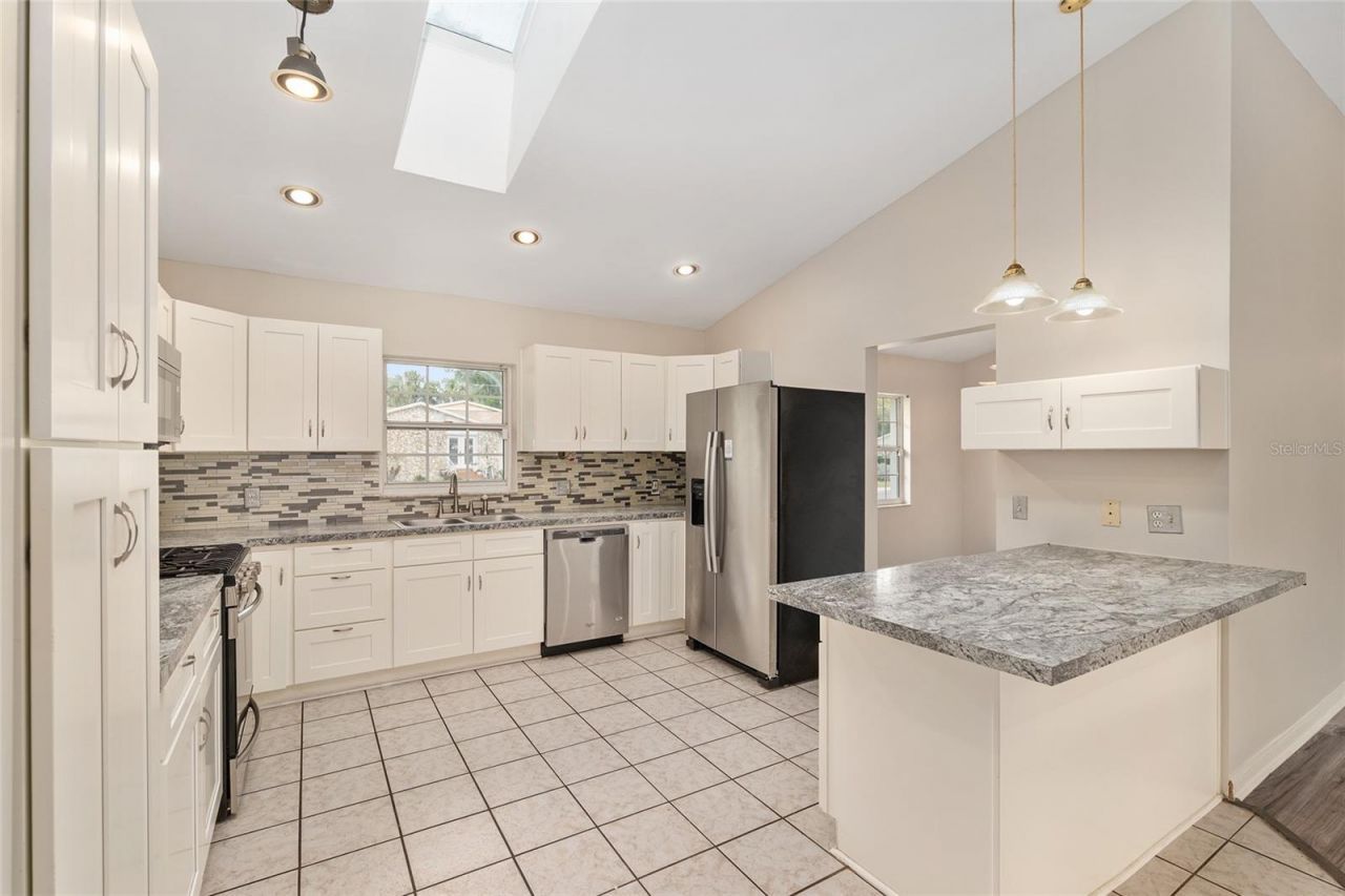 1135 SE 12th Avenue , Gainesville, FL 32641 Photo