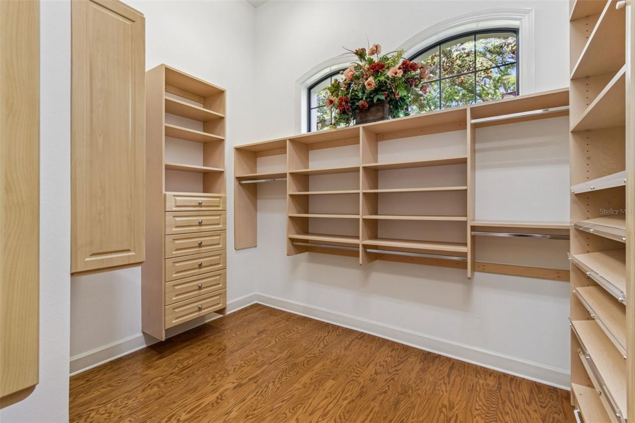 702 Berrocales De Avila, Tampa, FL 33613 Photo