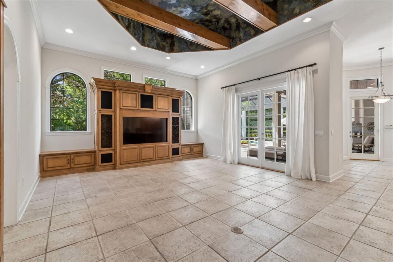 702 Berrocales De Avila, Tampa, FL 33613 Photo