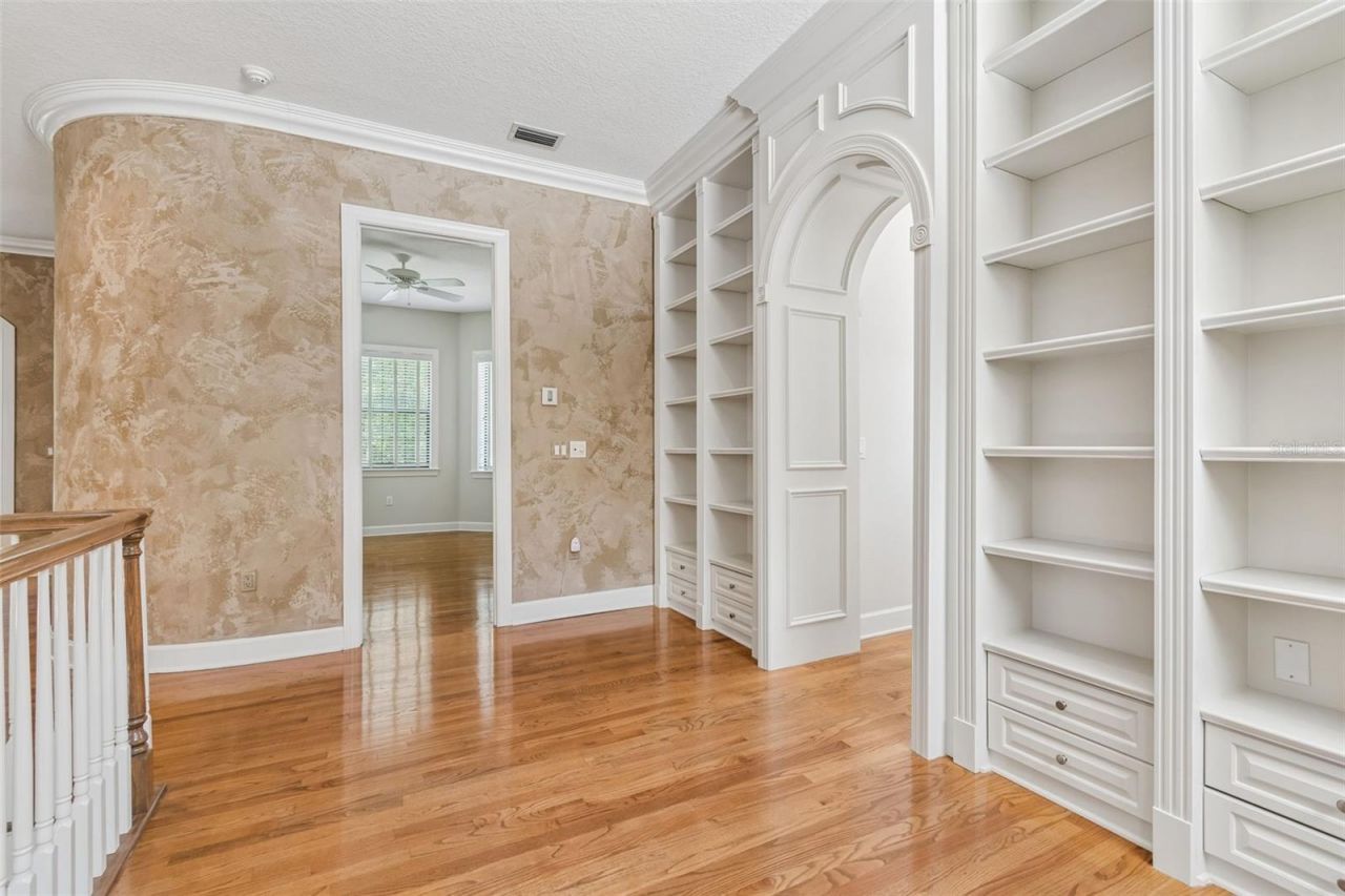 702 Berrocales De Avila, Tampa, FL 33613 Photo