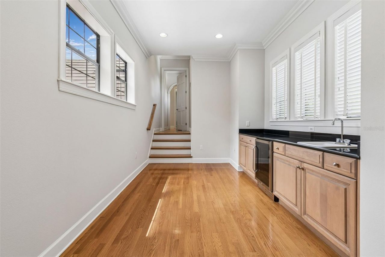 702 Berrocales De Avila, Tampa, FL 33613 Photo