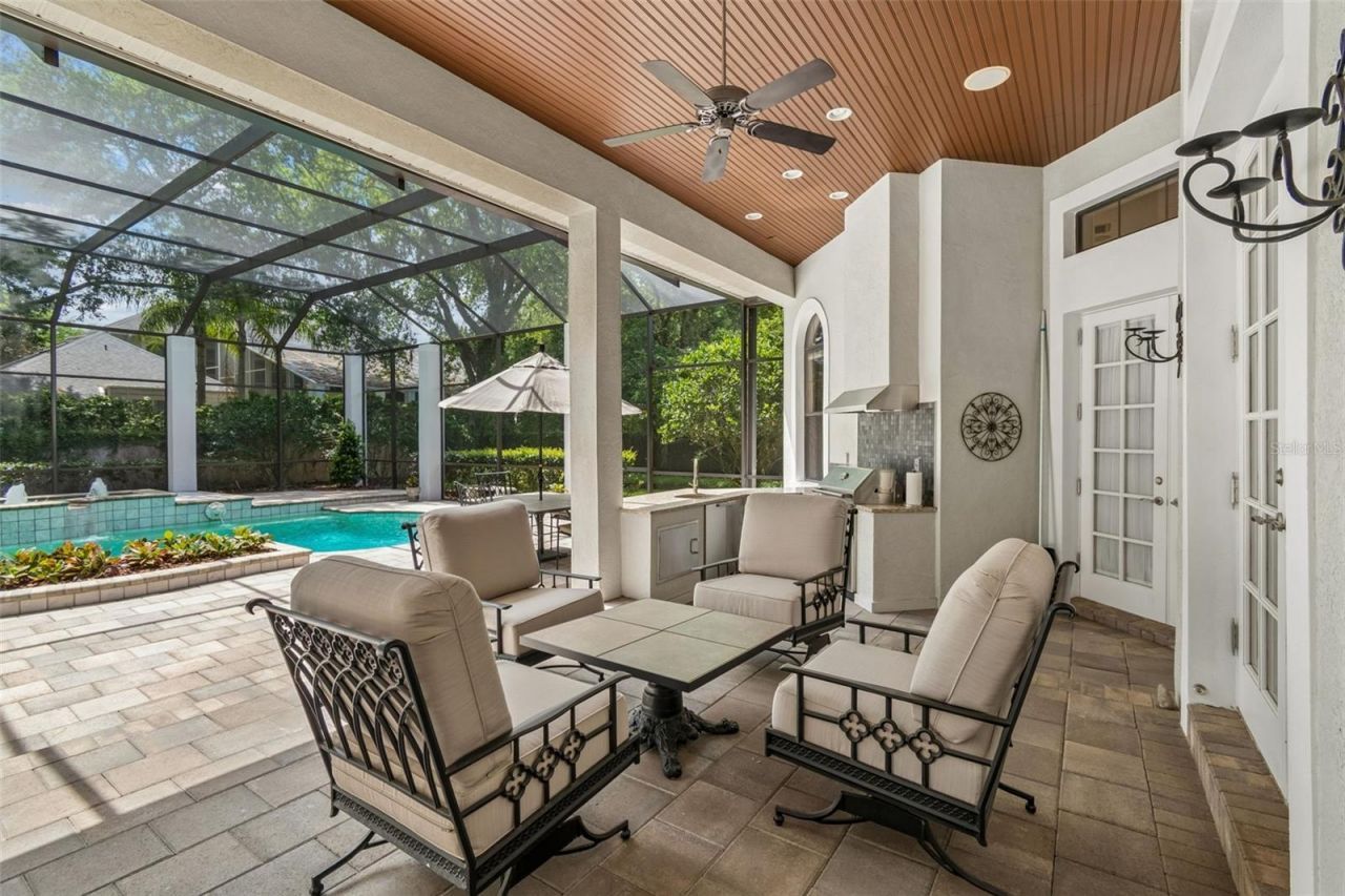 702 Berrocales De Avila, Tampa, FL 33613 Photo