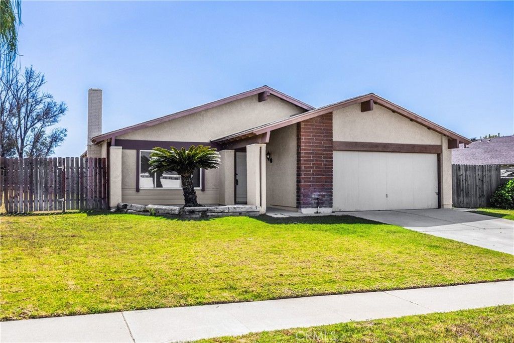 989 Oakdale, Corona, CA 92878 Main Photo