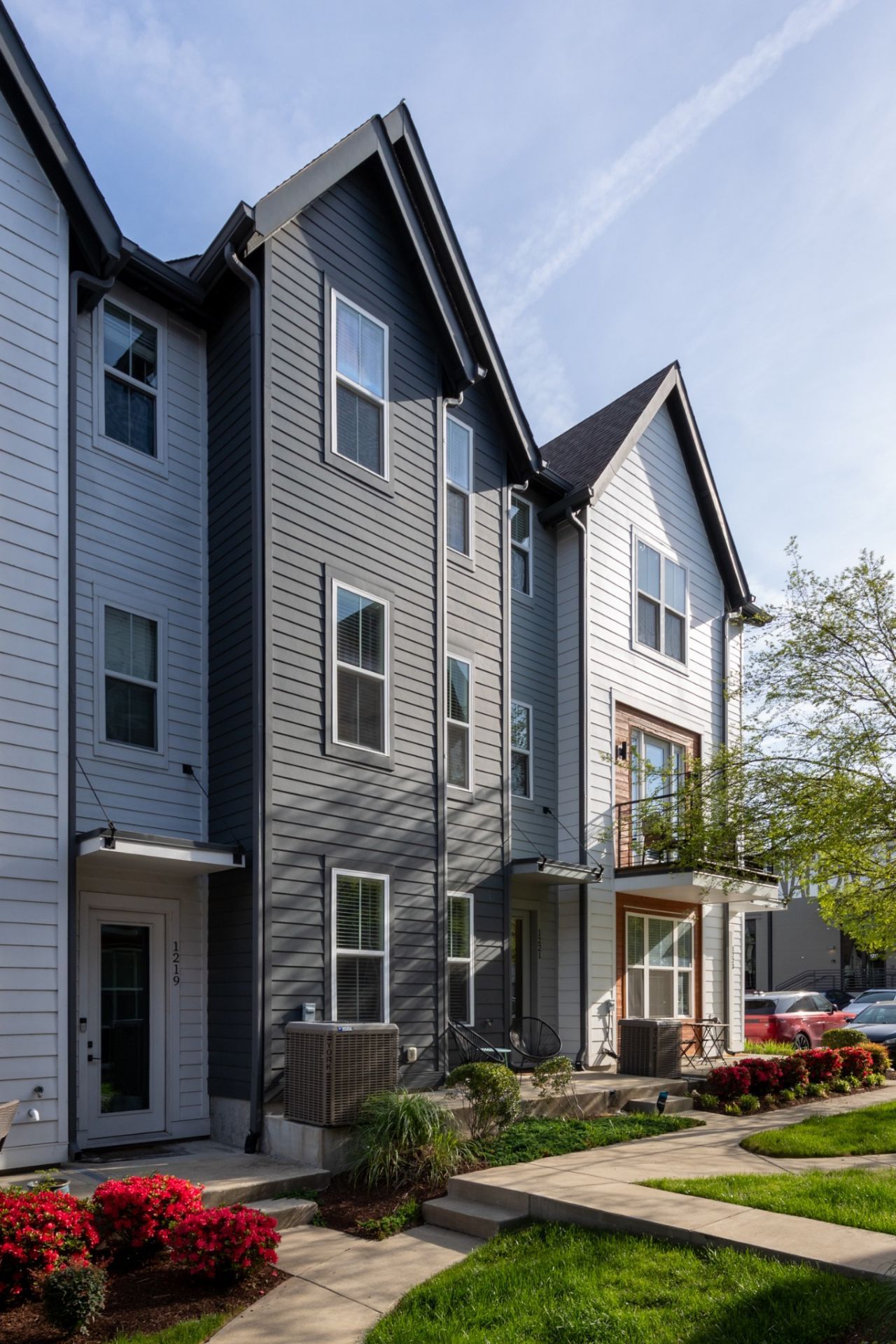 1221 Nations Dr, Nashville, TN 37209 Main Photo