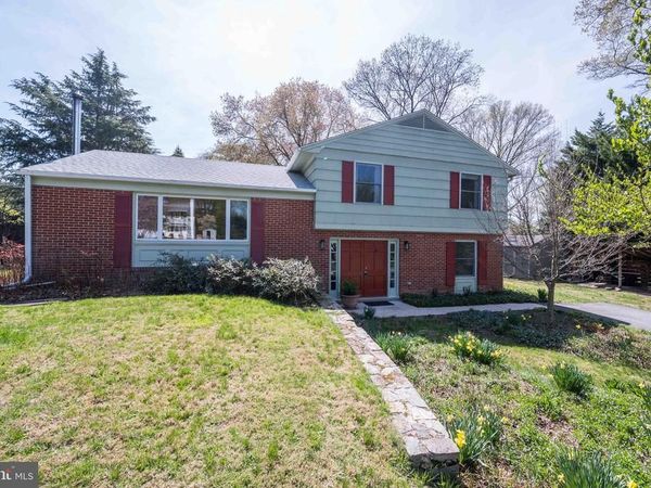 9221 SPRING VALLEY ROAD, ELLICOTT CITY, MD 21043