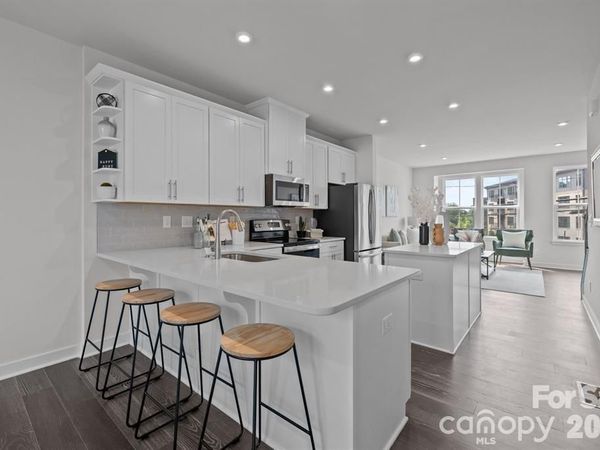 3737 S Tryon Street, Charlotte, NC 28217