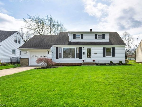 5238 Longton Road, Lyndhurst, OH 44124