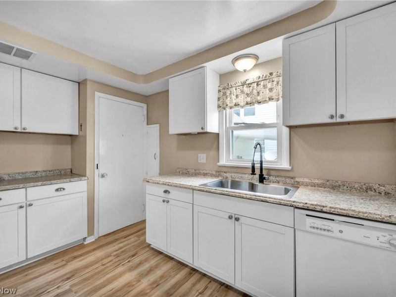 5238 Longton Road, Lyndhurst, OH 44124 Photo 16