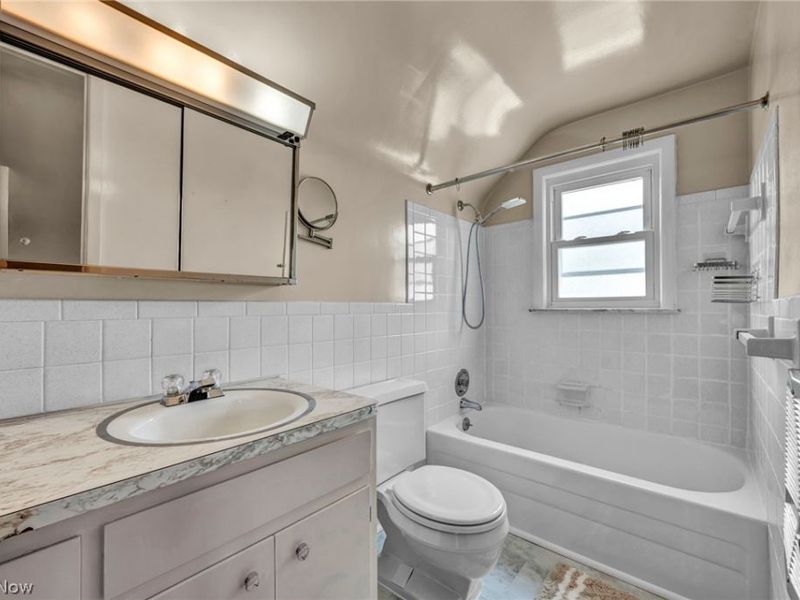 5238 Longton Road, Lyndhurst, OH 44124 Photo 27