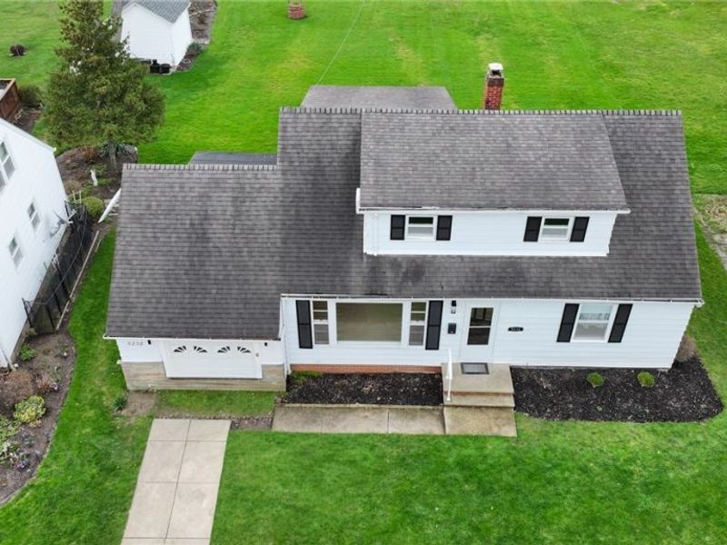 5238 Longton Road, Lyndhurst, OH 44124 Photo 4