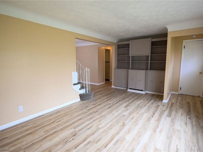 5238 Longton Road, Lyndhurst, OH 44124 Photo 6