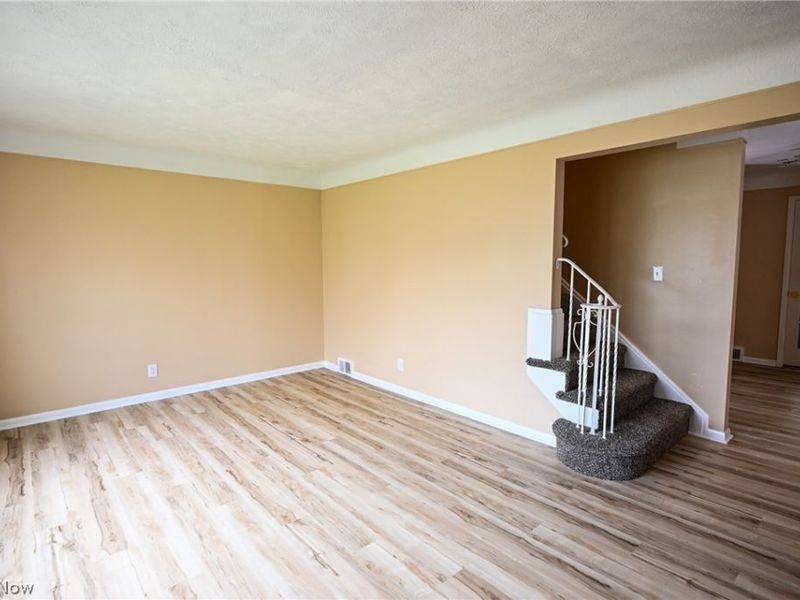 5238 Longton Road, Lyndhurst, OH 44124 Photo 7