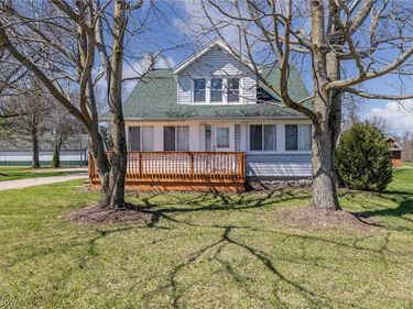 16118 Cowley Road, Grafton, OH 44044