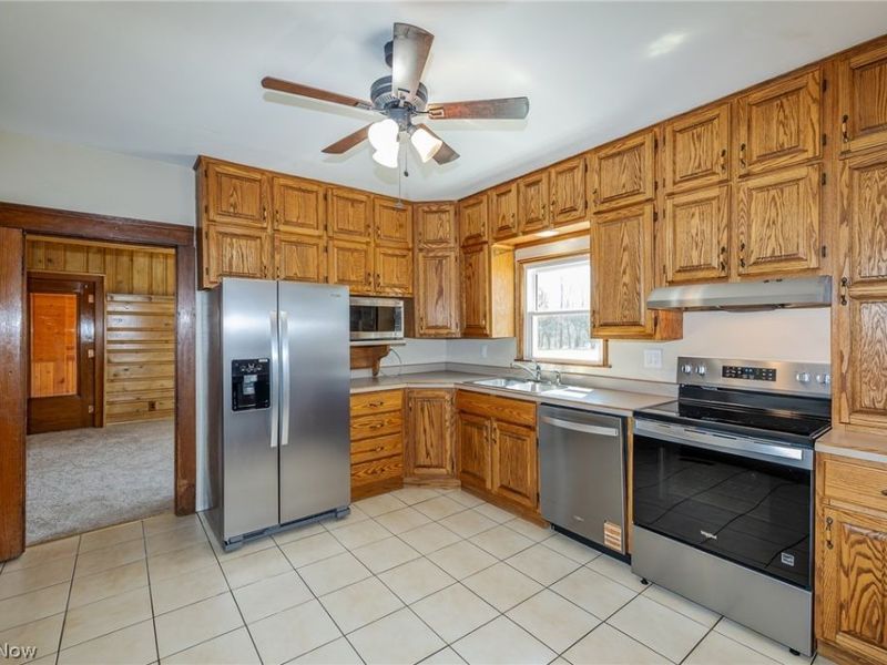 16118 Cowley Road, Grafton, OH 44044 Photo 8