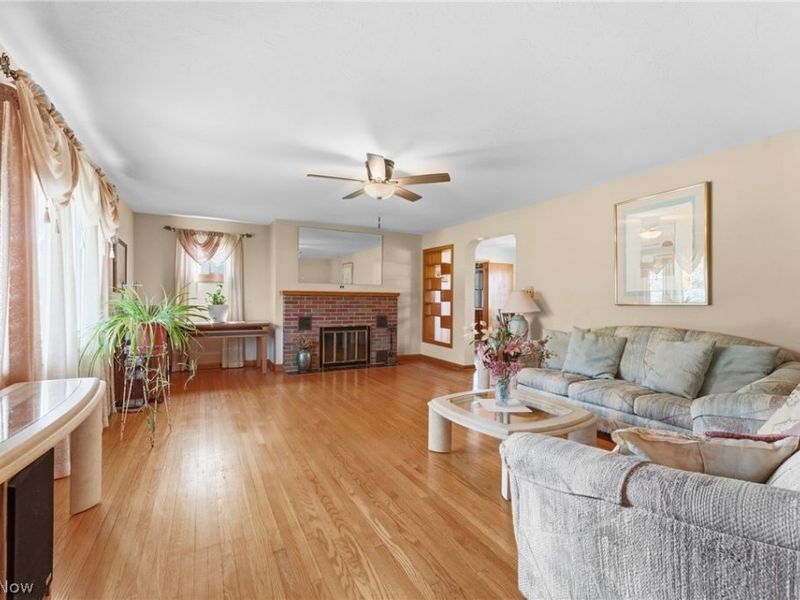 4423 Broadway Avenue NE, Louisville, OH 44641 Photo 16