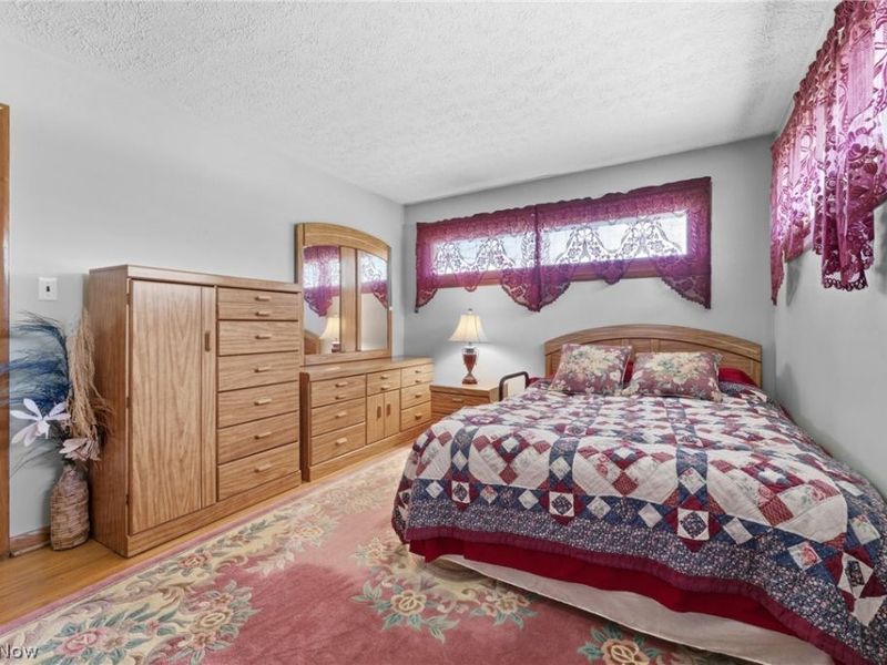 4423 Broadway Avenue NE, Louisville, OH 44641 Photo 31