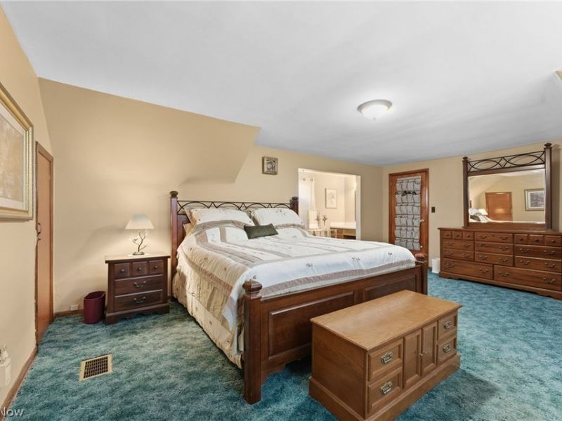 4423 Broadway Avenue NE, Louisville, OH 44641 Photo 38