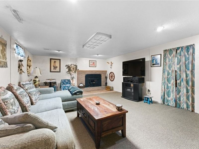 4423 Broadway Avenue NE, Louisville, OH 44641 Photo 43