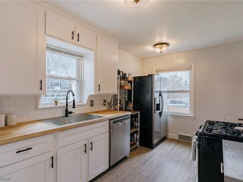 4860 W 12th Street, Cleveland, OH 44109 Photo 10