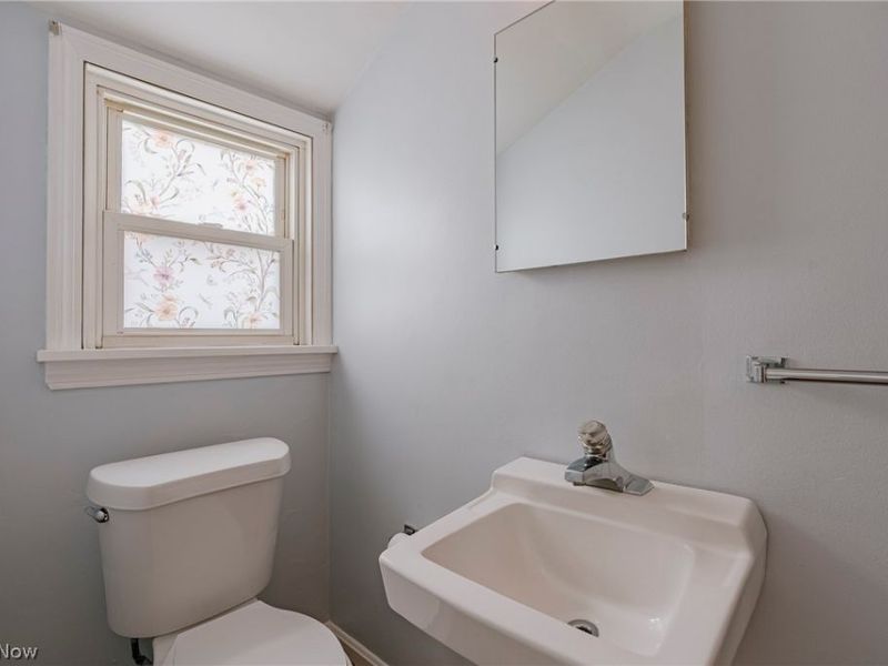 4860 W 12th Street, Cleveland, OH 44109 Photo 24