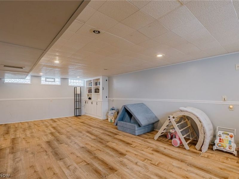 4860 W 12th Street, Cleveland, OH 44109 Photo 25