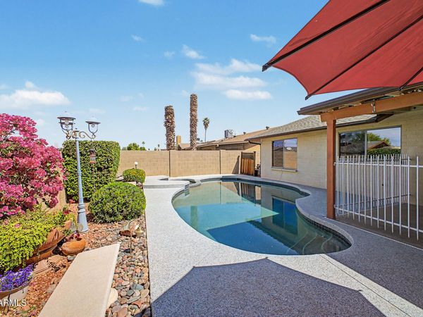 8538 N 53RD Avenue, Glendale, AZ 85302