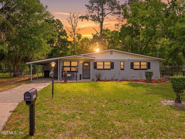 4819 DAUGHTRY Boulevard E, Jacksonville, FL 32210