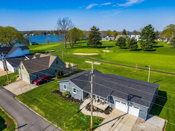 580 Coshocton Avenue, Thornville, OH 43076