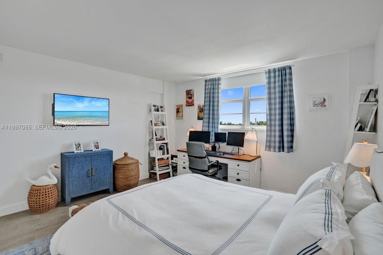 90 Edgewater Dr, Unit 625, Coral Gables, FL 33133 Photo