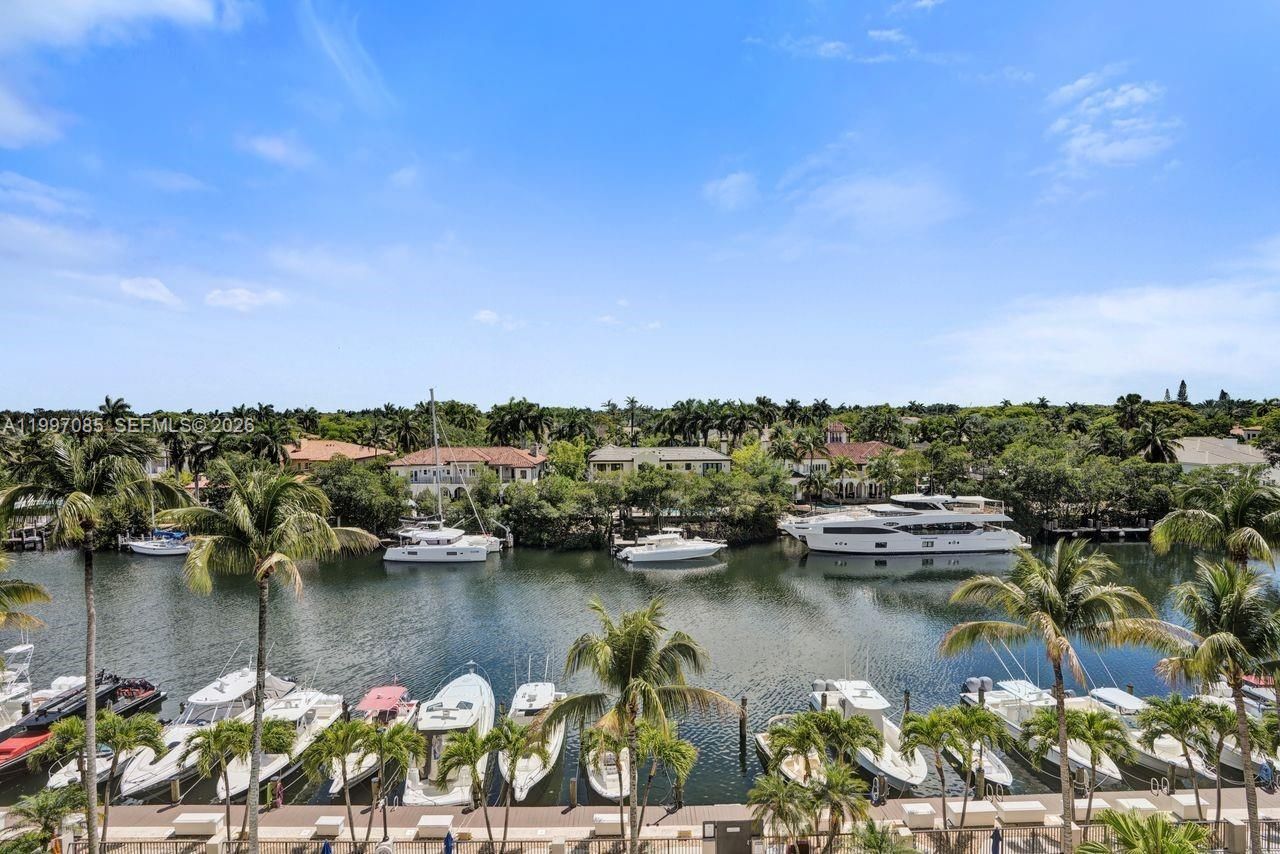 90 Edgewater Dr, Unit 625, Coral Gables, FL 33133 Photo