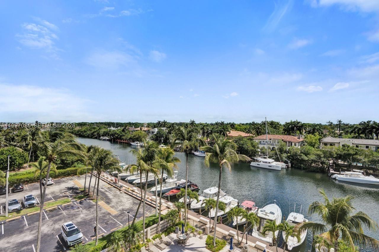 90 Edgewater Dr, Unit 625, Coral Gables, FL 33133 Photo